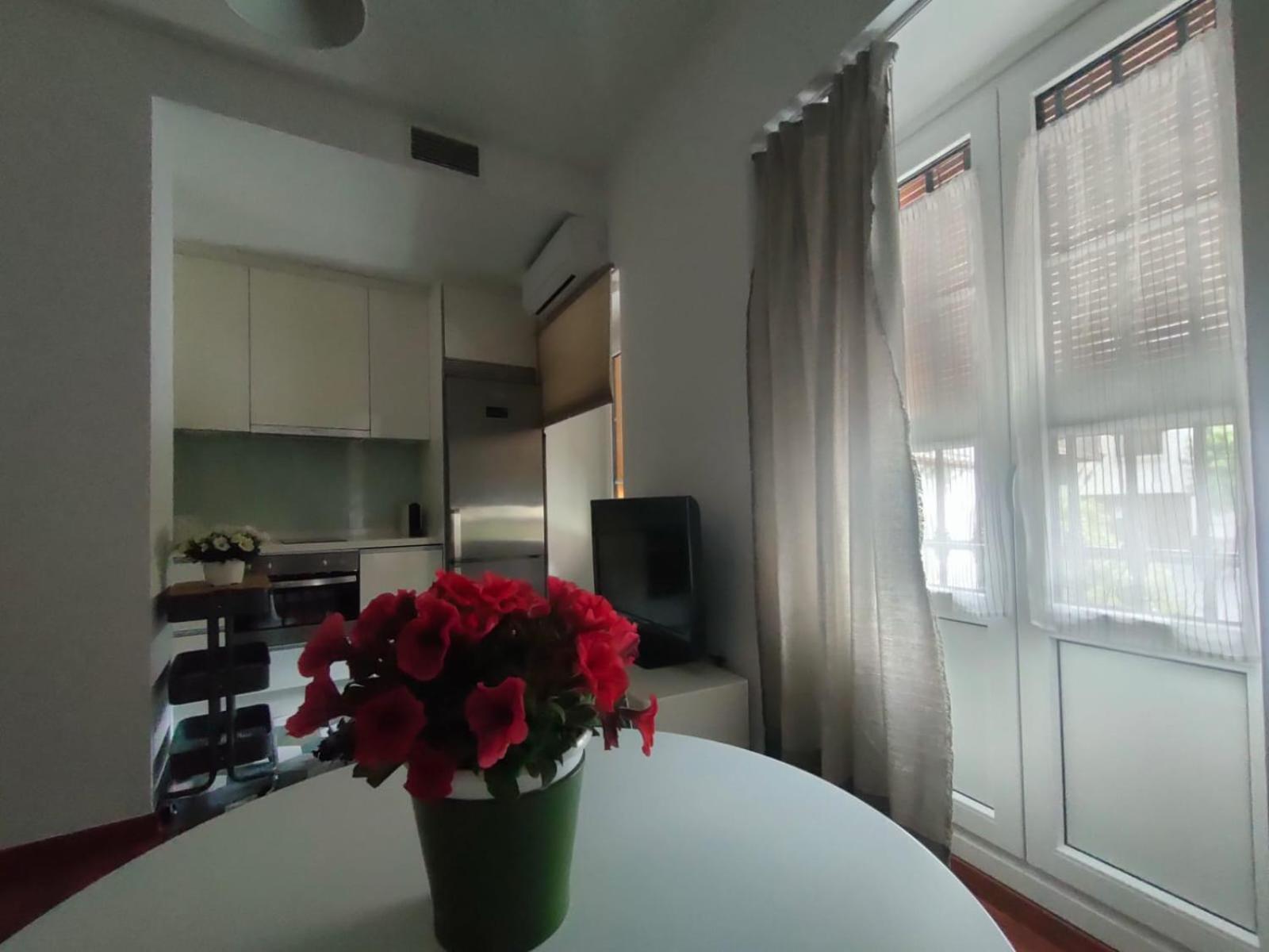Alameda 1 Dormitorio Севилья Экстерьер фото